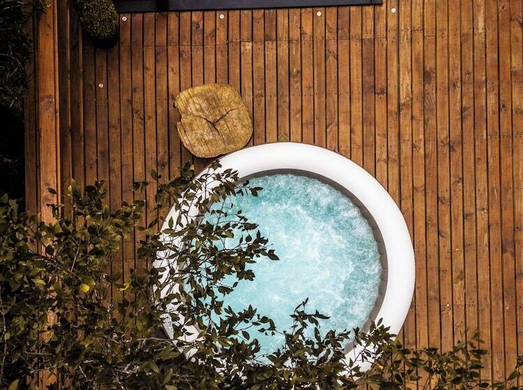 هتل Zion Bubble Glamping