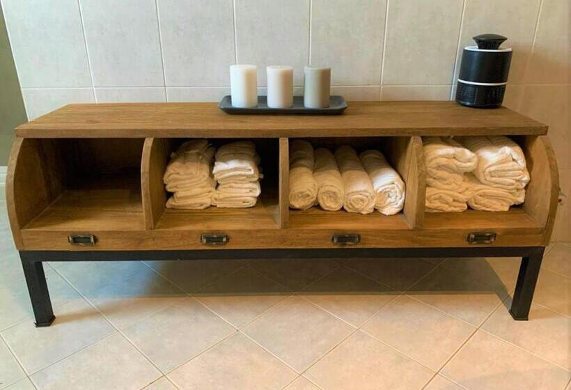 פנסיון Piedmont Holidays