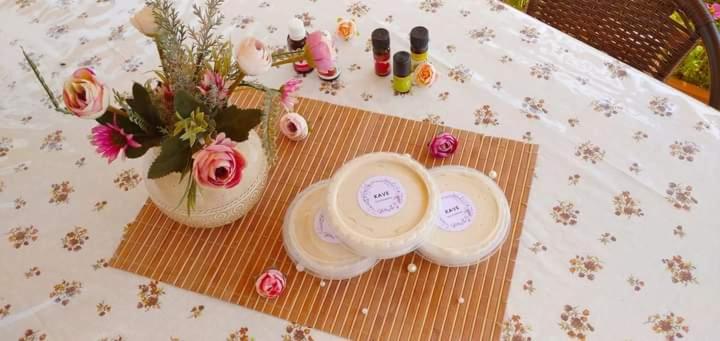 ペンション Pottery House Sanahin