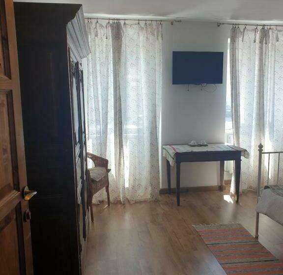 פנסיון Studio Rasnov Apartaments