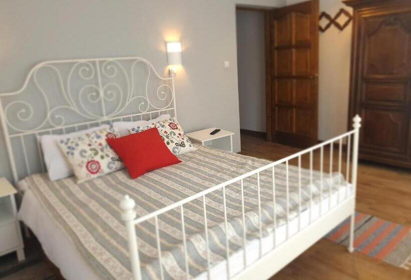 פנסיון Studio Rasnov Apartaments