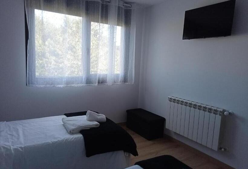 Pension Xacobeo Lavacolla