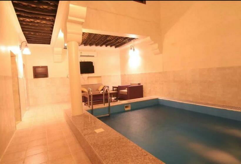 استراحتگاه Drwazet Nakheel Tourist Village