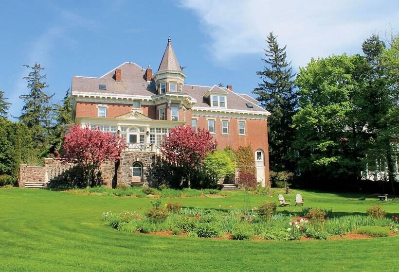 هاستل Blind Tiger Burlington