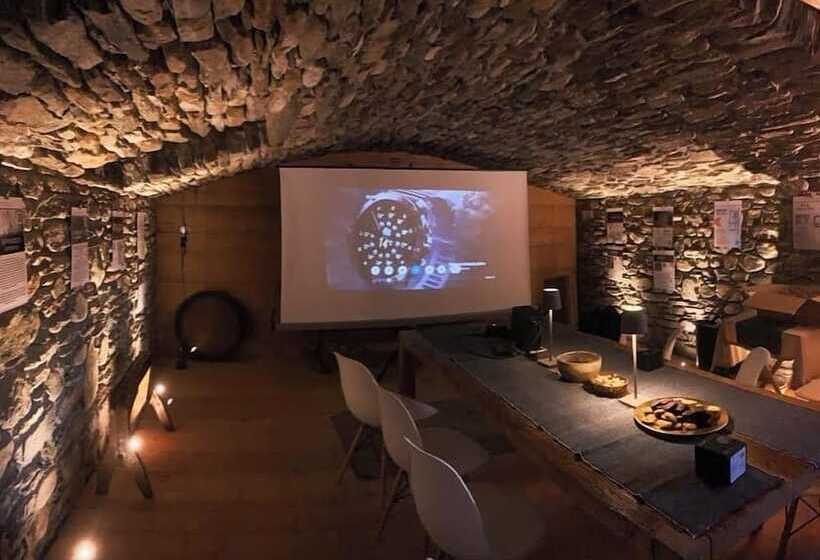 Alle Macine   Ancient Molino Maufet Watermill   Lake Como View