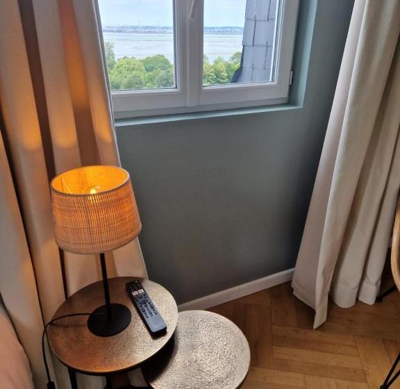 ベッドアンドブレックファースト La Terrasse De L Estuaire   Honfleur