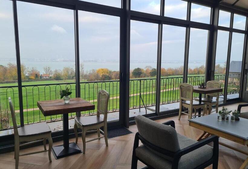 ベッドアンドブレックファースト La Terrasse De L Estuaire   Honfleur