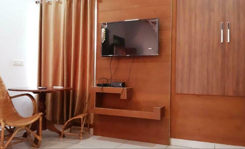 Cassells Jungle Resorts Thekkady