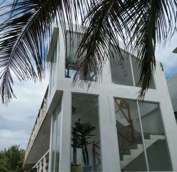 Damara Beachfront Resort