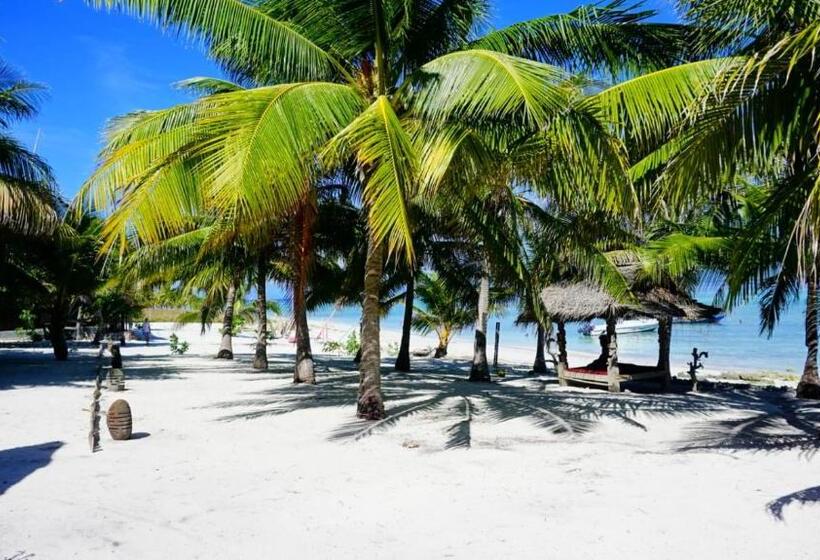 فندق Eco Dive Resort Alycastre