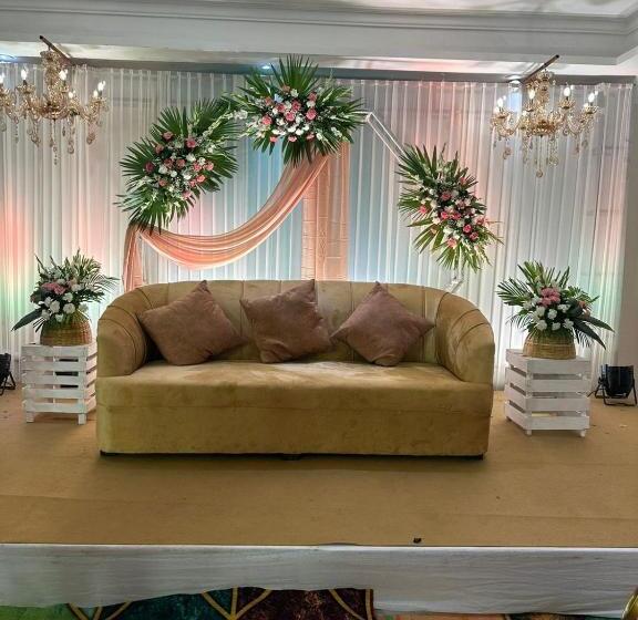 בית מלון כפרי Peaks And Pines Resort