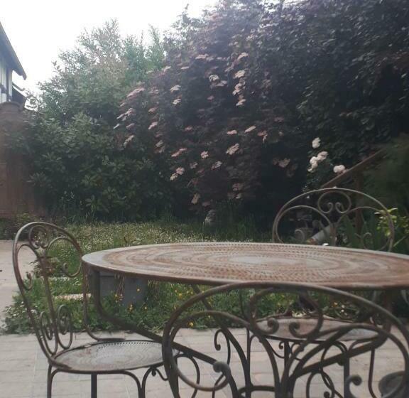 بنسيون La Maison De L Ange