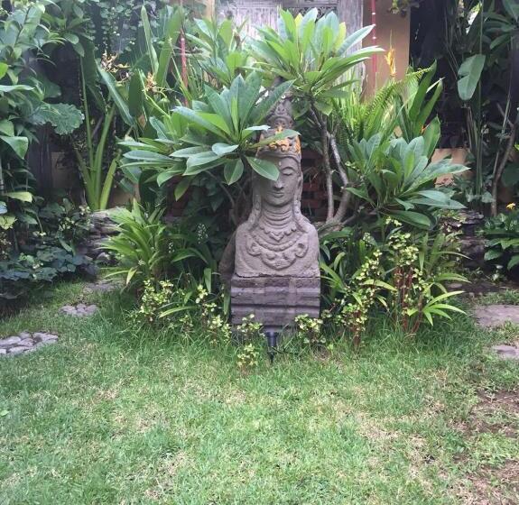 פנסיון Pranajaya Villa At Desa Wisata Tejakula