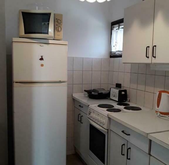 Пансион Szilva Apartman