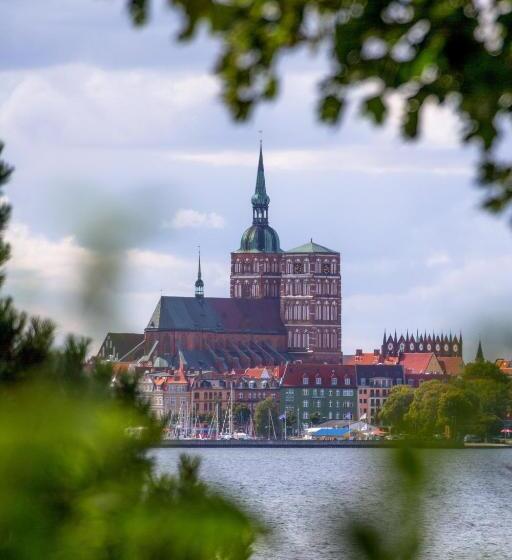 Bed and Breakfast Altstadt Hotel Peiß