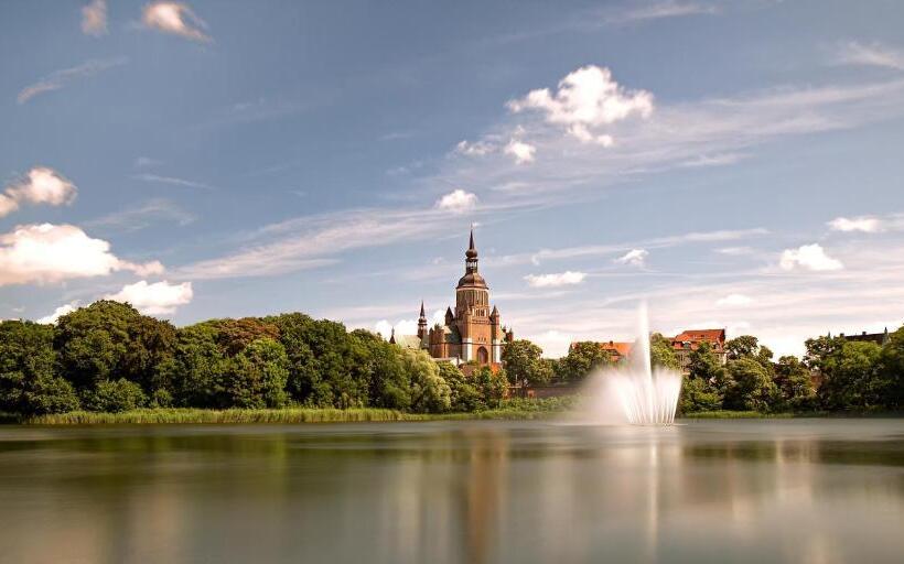 Bed and Breakfast Altstadt Hotel Peiß