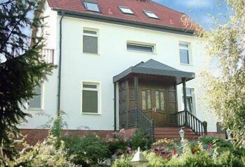 住宿加早餐  Bramkamp Pension