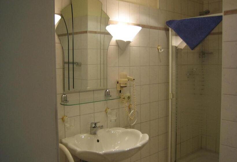 Bed and Breakfast Knöpel