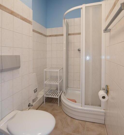 Bed and Breakfast Knöpel