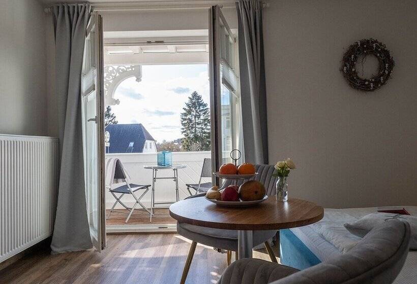 Bed and Breakfast Meerblau