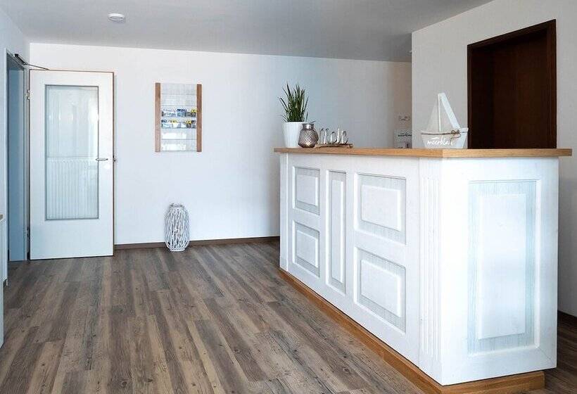 住宿加早餐  Meerblau