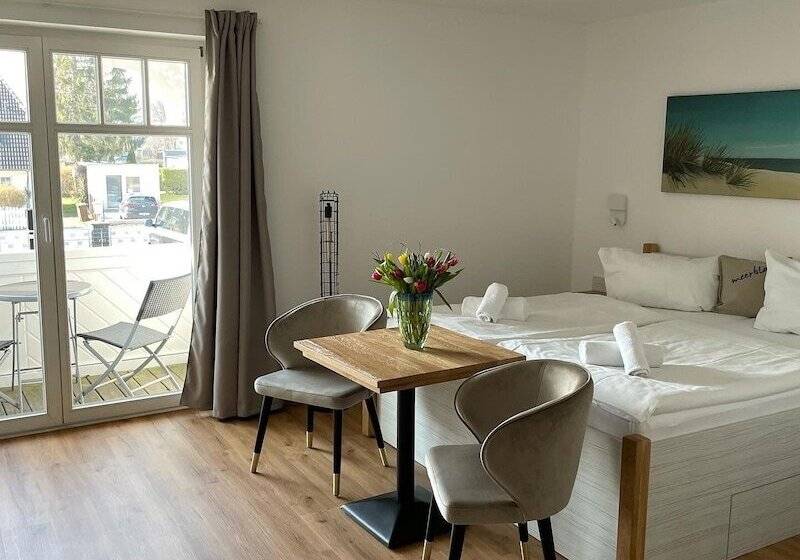 Bed and Breakfast Meerblau