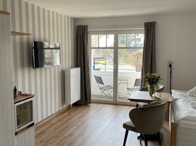 住宿加早餐  Meerblau