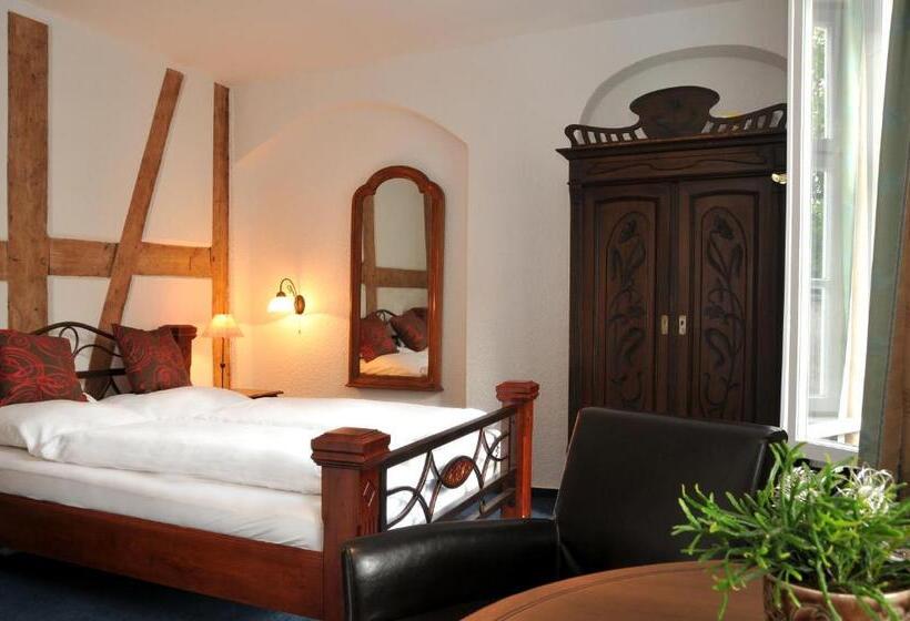 住宿加早餐  Pension Altstadt Mönch In Top Lage Preis Inclusive 5 Prozent Bettensteuer Und Frühstück