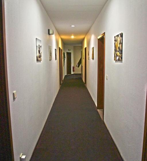 住宿加早餐  Pension Am Stettiner Haff