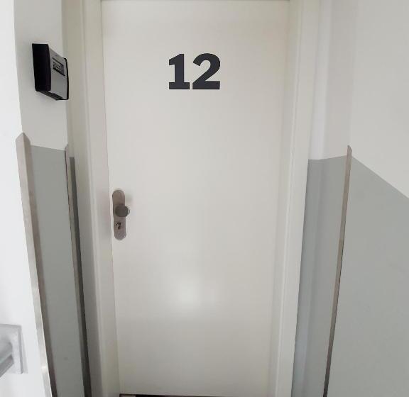 צימר Pension Apostel