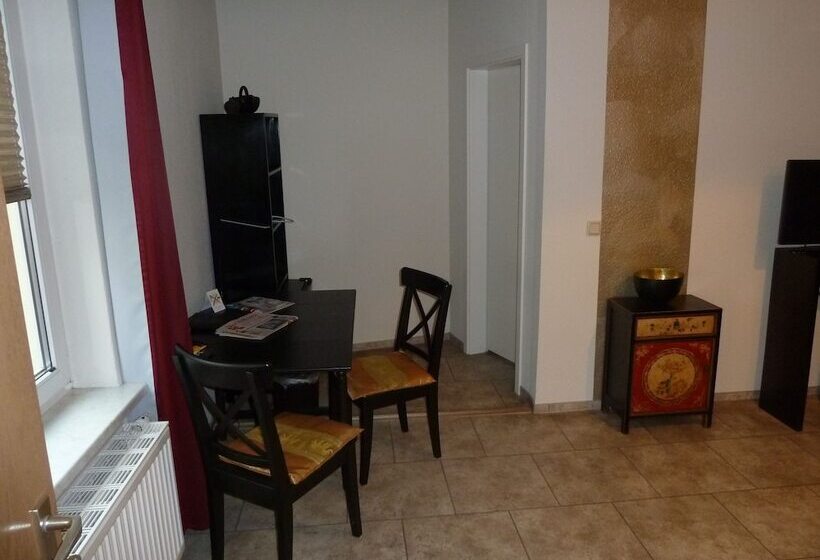 مبيت وإفطار Pension Mandy   Adults Only