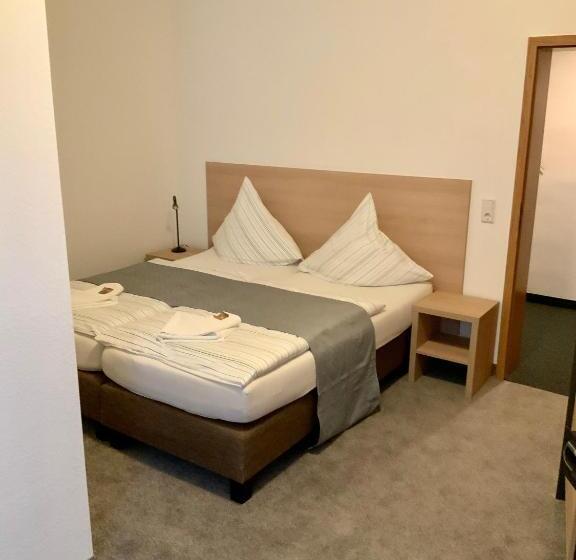 Bluhm S Hotel & Restaurant Am Markt