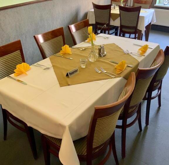 Bluhm S Hotel & Restaurant Am Markt