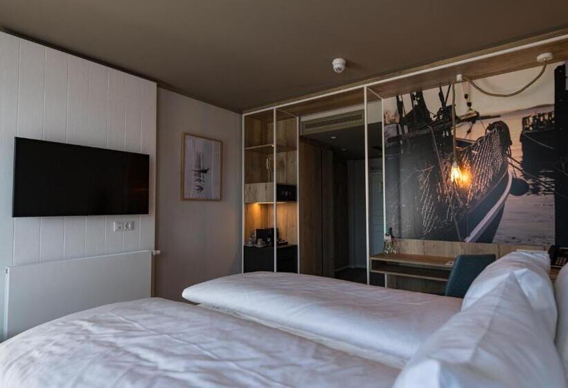 Hafenhotel Zu Putbus