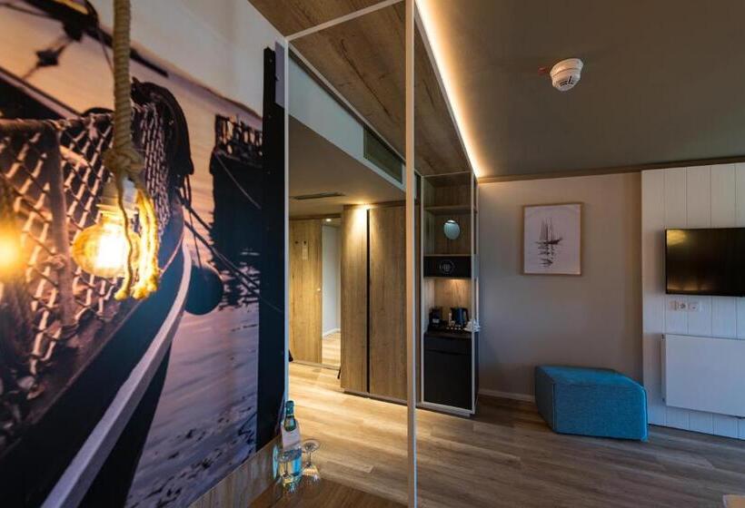 Hafenhotel Zu Putbus