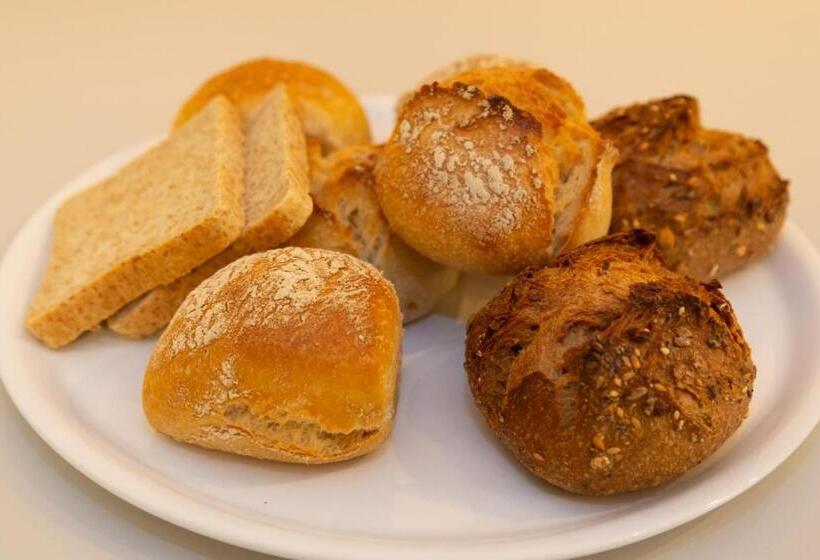 ホテル Alter Zoll