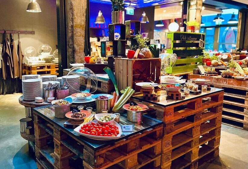 בית מלון כפרי Altes Stahlwerk Business & Lifestyle