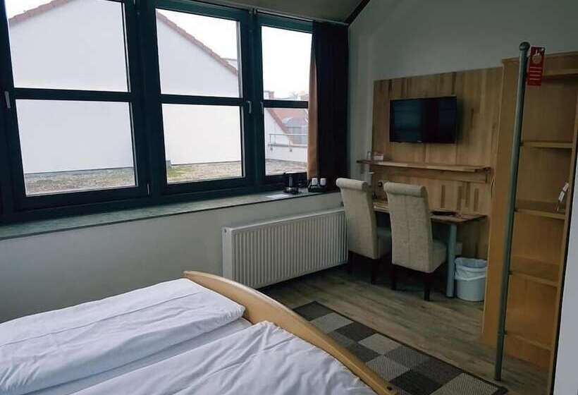 ホテル Am Hopfenmarkt