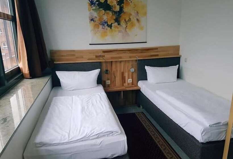 ホテル Am Hopfenmarkt