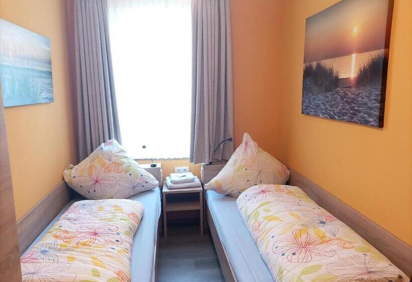 호텔 An Der Karlstadt