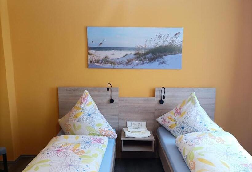 호텔 An Der Karlstadt