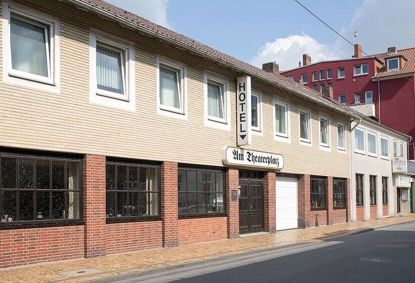 فندق & Apartment Am Theaterplatz