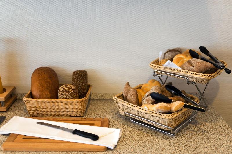 فندق & Apartment Am Theaterplatz