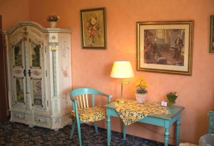 Отель Barmstedter Hof