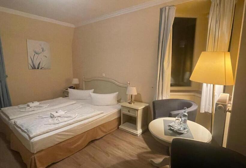 فندق Bellevue Warnemünde