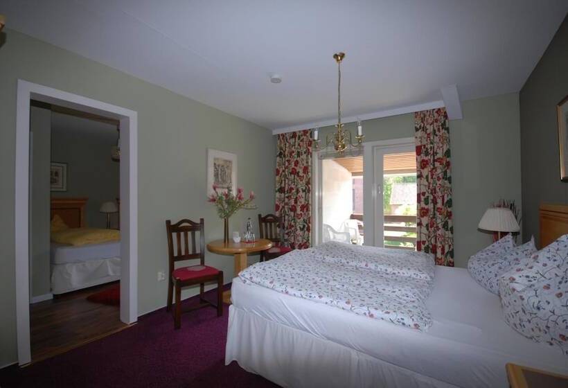 ホテル Cafe Frida