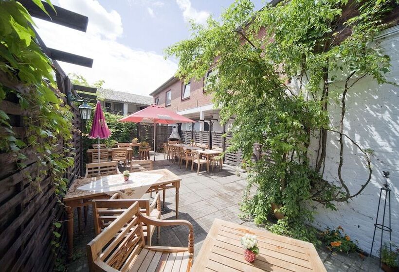 ホテル Cafe Frida