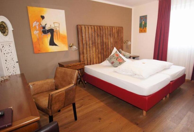 호텔 Design Chapeau Noir 3 Sterne Superior