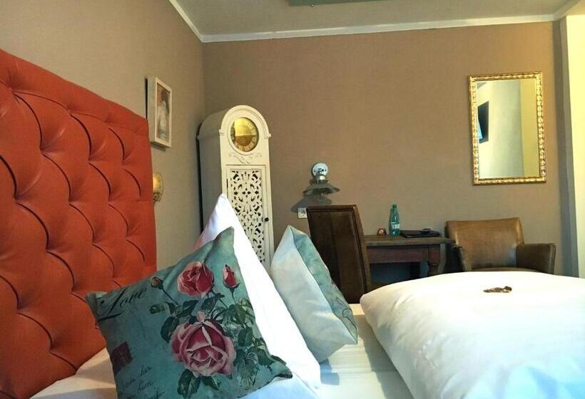 호텔 Design Chapeau Noir 3 Sterne Superior