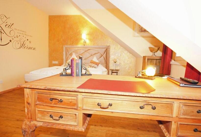 호텔 Design Chapeau Noir 3 Sterne Superior